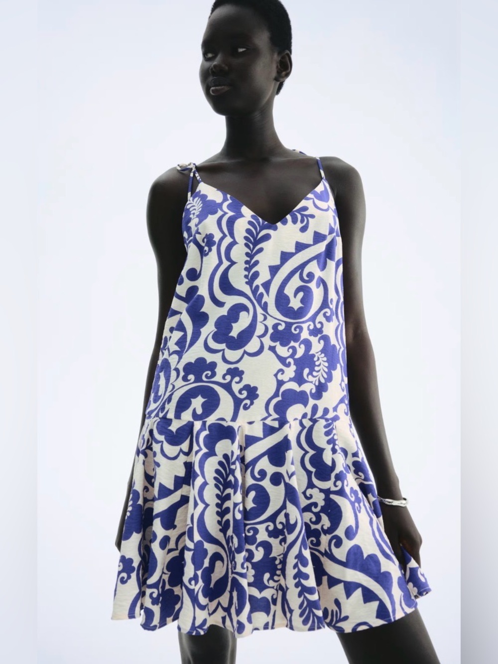 Blue & White Floral Patterned Flare Slip Dress
